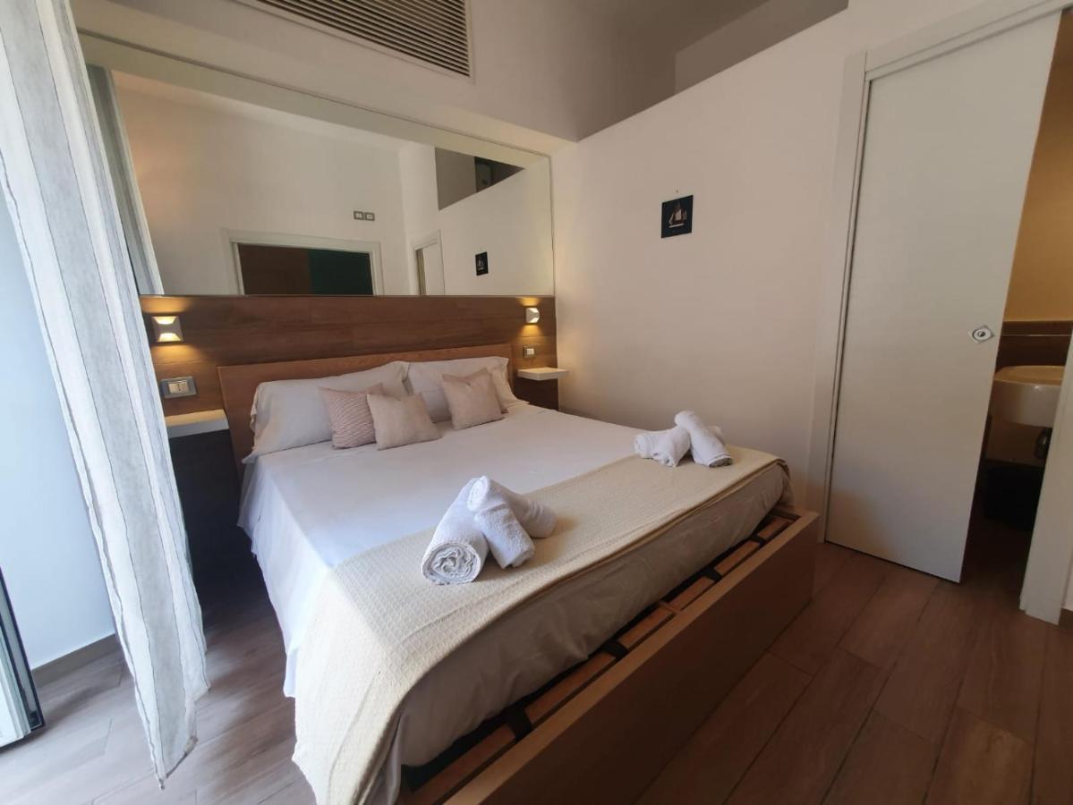 Casa Sofia- Fondi Vertice Rooms Экстерьер фото